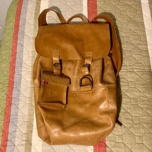 Oliberte Leather Krabu camel rucksack
